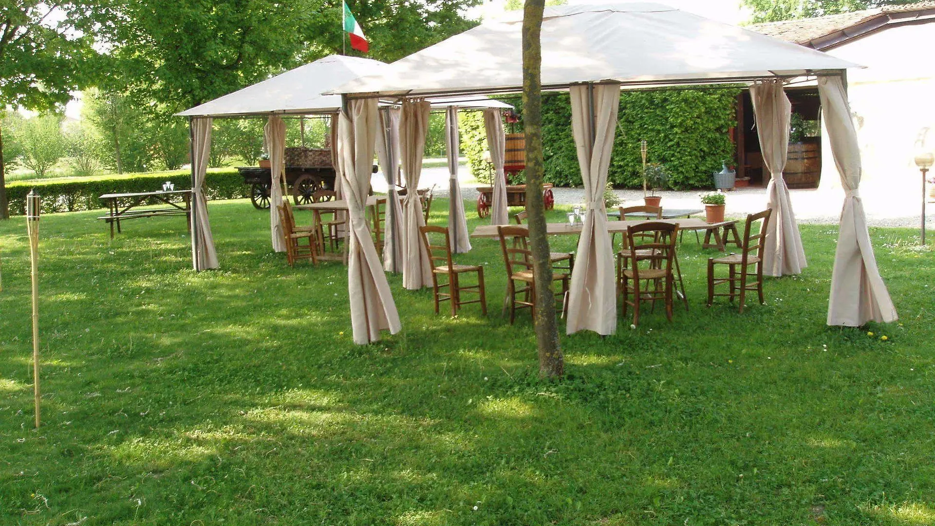 Locanda Casa Motta Poviglio  3*, Poviglio (Reggio Emilia) Italy